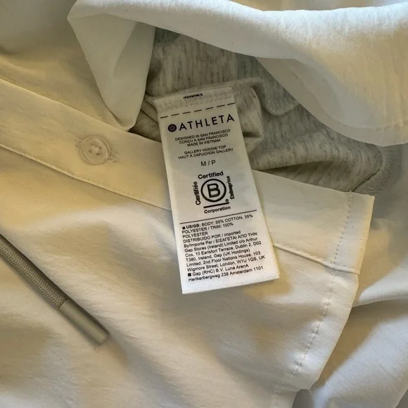 NWT Athleta Gallery Hoodie Top - Ladies size Medium - Picture 11 of 11